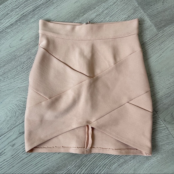 BLOSSOM | Light Pink Bandage Mini Skirt - Picture 2 of 4